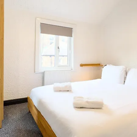아파트 Long Term Booking Discount - Spacious Flat - Relocating Families - Business